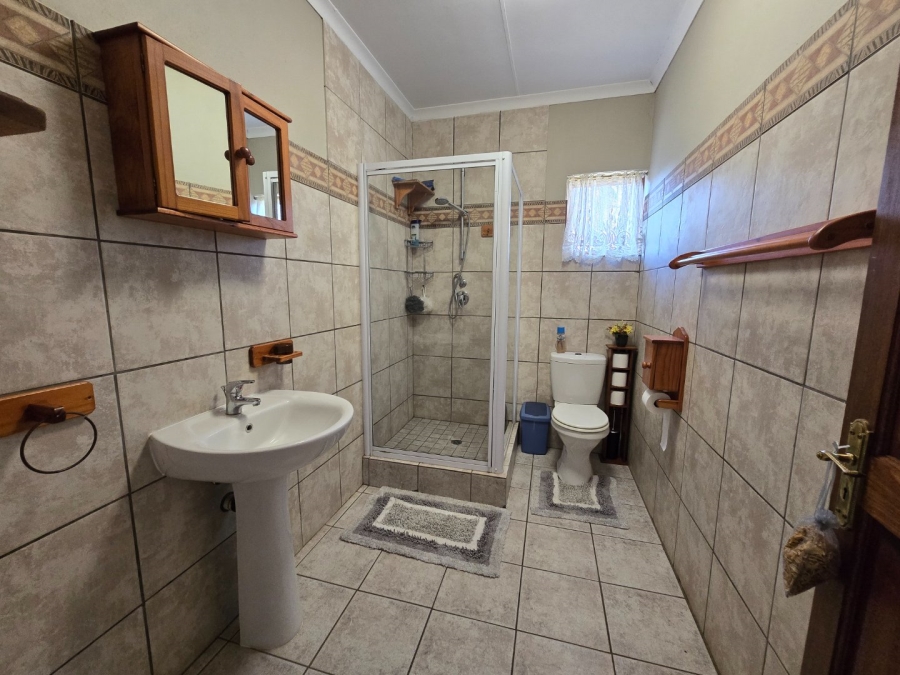 8 Bedroom Property for Sale in Grimbeeck Park North West